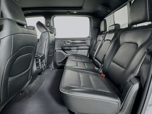 Used 2021 RAM 1500 Laramie AWD/4WD image 10