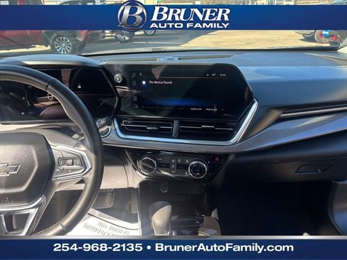 Certified 2024 Chevrolet Trax ACTIV w/ Sunroof Package image 22