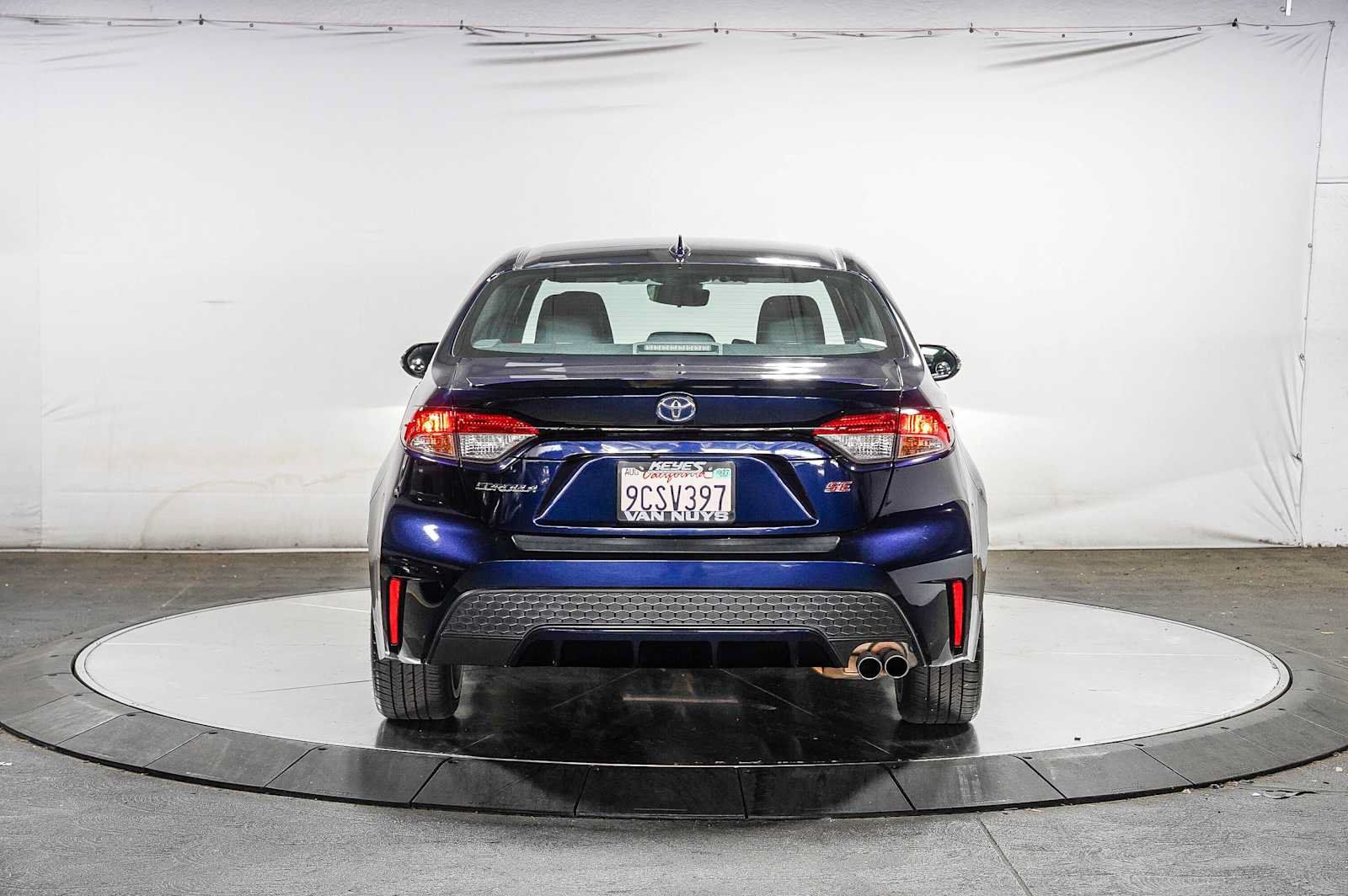 Certified 2022 Toyota Corolla SE w/ Carpet Mat Package (TMS) FWD image 3
