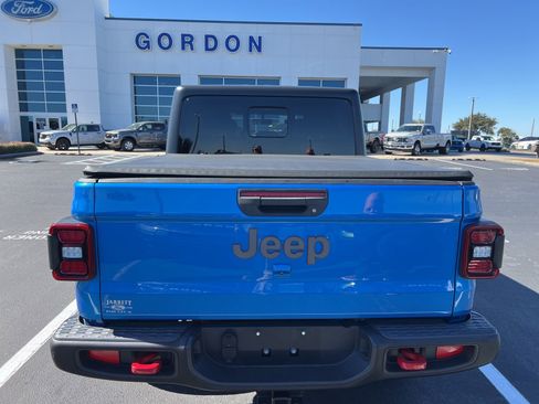 Used 2021 Jeep Gladiator Rubicon image 7