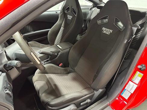 Used 2012 Ford Mustang Boss 302 w/ Boss 302 Accessory Pkg RWD image 28