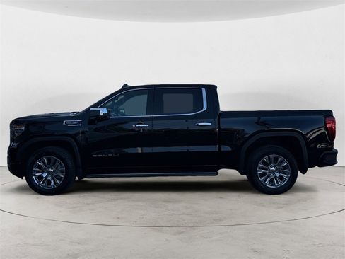 Used 2024 GMC Sierra 1500 Denali w/ Technology Package image 2