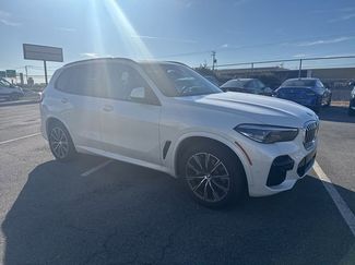 Certified 2023 BMW X5 xDrive40i w/ M Sport Package video 2