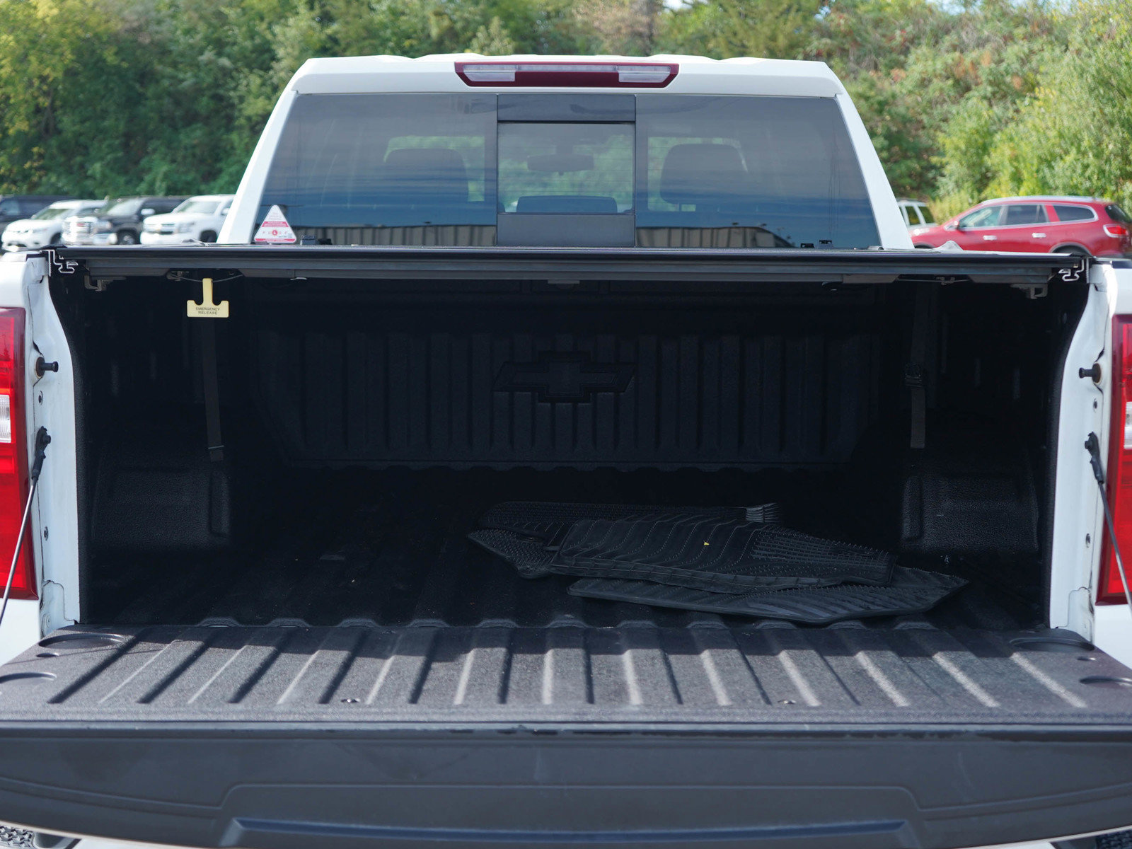 Used 2022 Chevrolet Silverado 1500 RST w/ True North Edition Plus AWD/4WD image 18