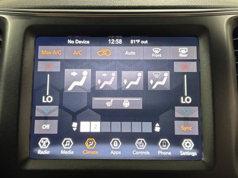 Used 2019 Jeep Cherokee Trailhawk w/ Cold Weather Group AWD/4WD image 7
