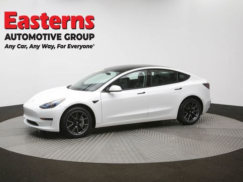 Used 2023 Tesla Model 3 Standard Range image 52