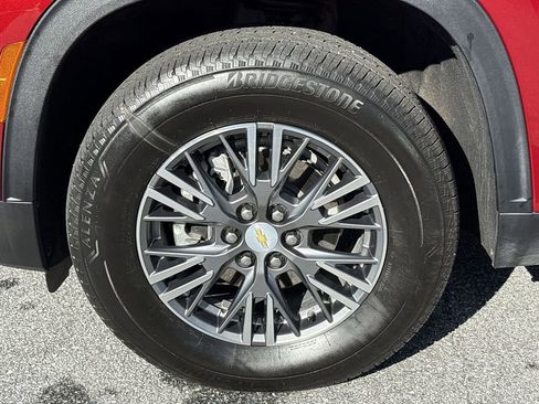 Certified 2024 Chevrolet Traverse LT image 34