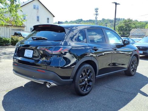 Certified 2024 Honda HR-V Sport image 6
