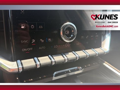 New 2026 GMC Acadia Denali Ultimate w/ LPO, Floor Liner Package AWD/4WD image 28