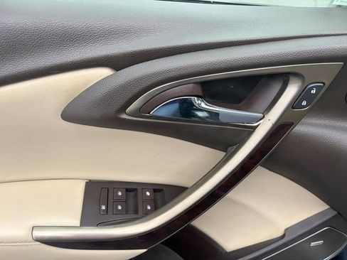 Used 2016 Buick Verano Leather w/ Experience Buick Package FWD image 18