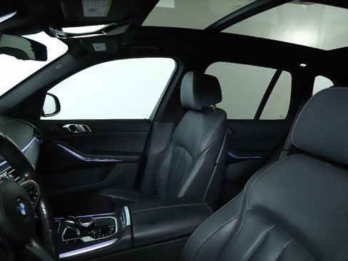 Used 2022 BMW X5 xDrive40i w/ M Sport Package image 20