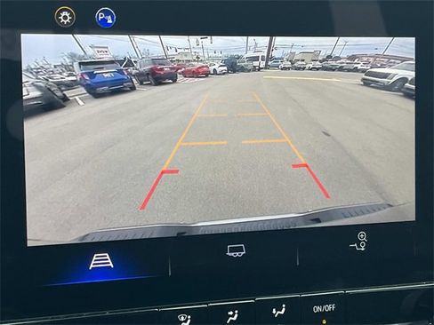 Used 2023 Chevrolet Colorado LT w/ LT Convenience Package image 30