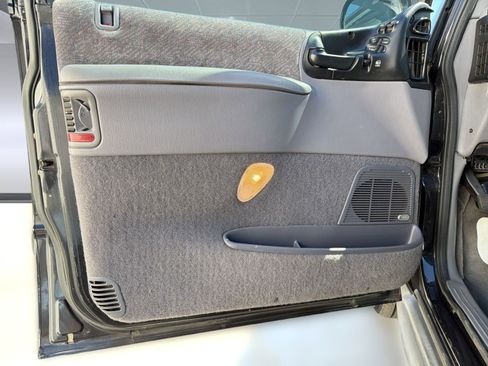 Used 1999 Dodge Grand Caravan LE image 20