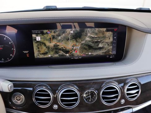 Used 2018 Mercedes-Benz S 450 Sedan image 46