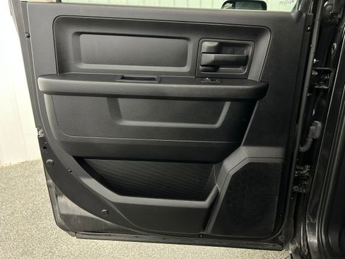 Used 2017 RAM 1500 ST w/ SXT Appearance Group AWD/4WD image 23