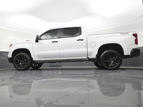 Used 2025 Chevrolet Silverado 1500 LT Trail Boss w/ LT Trail Boss Premium Package AWD/4WD image 24