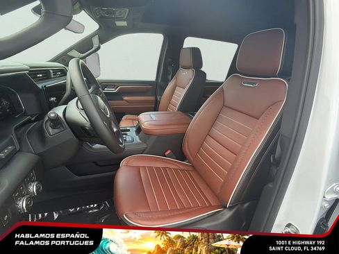 New 2026 GMC Sierra 2500 Denali Ultimate AWD/4WD image 17