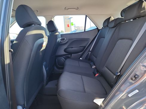 New 2026 Hyundai Venue SE image 6