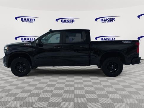 Used 2022 Chevrolet Silverado 1500 LT Trail Boss w/ Bed Protection Package AWD/4WD image 8
