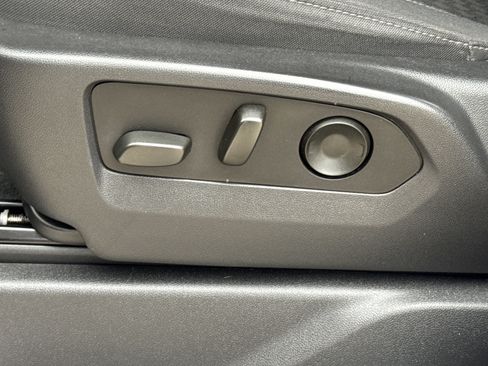 Used 2022 GMC Sierra 1500 Elevation image 60