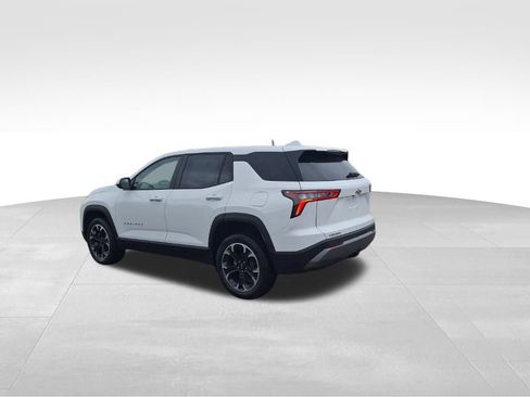 New 2026 Chevrolet Equinox LT w/ Convenience Package II image 13