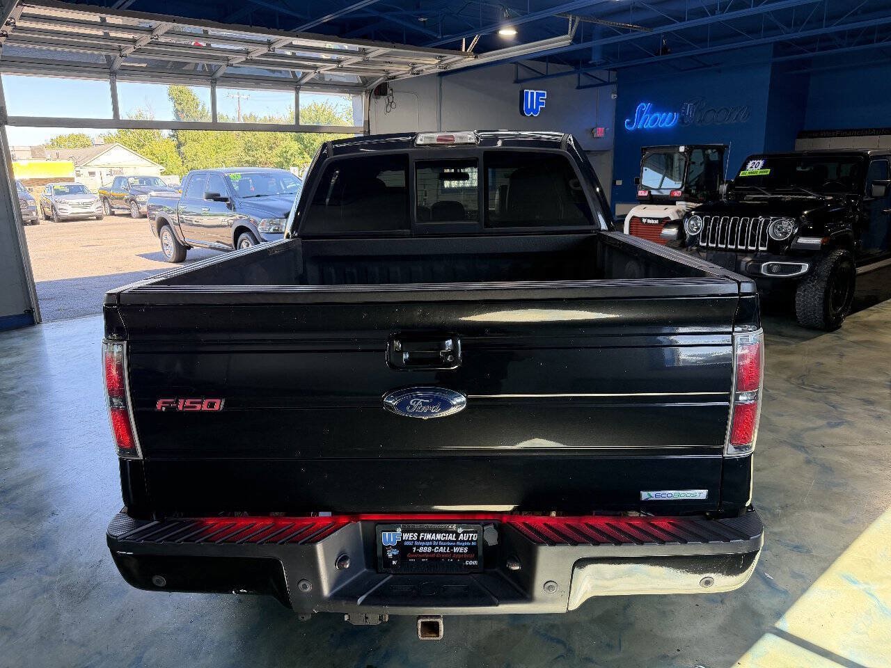 Used 2014 Ford F150 FX4 w/ Equipment Group 402A Luxury AWD/4WD image 8