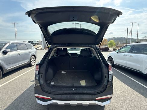 Used 2023 Kia Sportage EX image 39