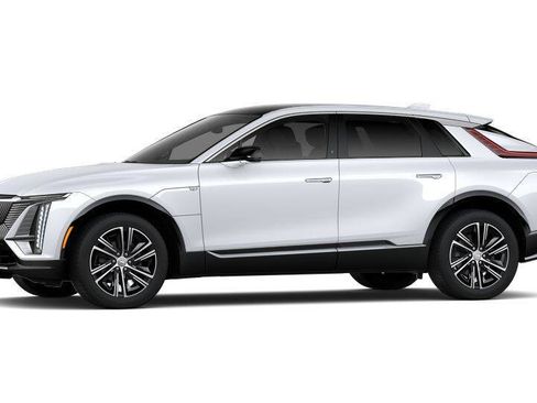 New 2026 Cadillac Lyriq Luxury image 15