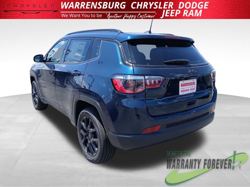 New 2026 Jeep Compass Latitude AWD/4WD image 6