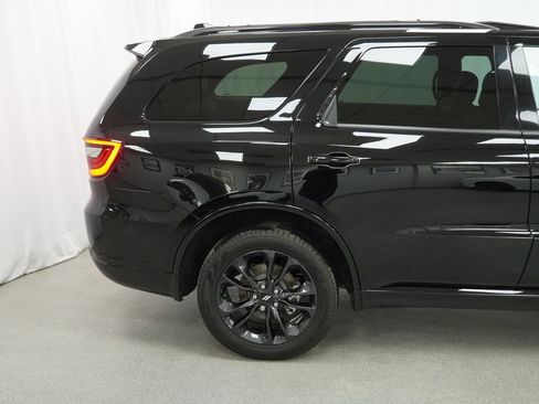 Certified 2025 Dodge Durango GT image 10