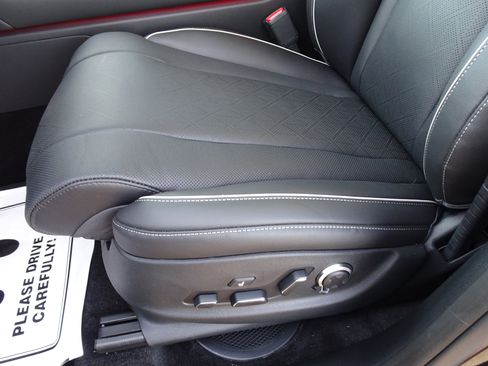 New 2026 Genesis GV80 2.5T Prestige image 8