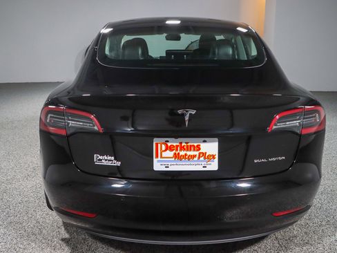 Used 2022 Tesla Model 3 Long Range image 8