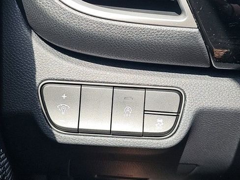 New 2026 Kia Seltos S AWD/4WD image 16