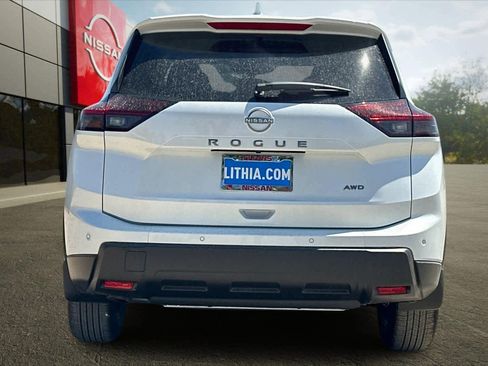 New 2026 Nissan Rogue SV image 8