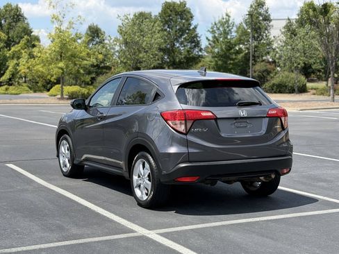 Used 2016 Honda HR-V EX image 5