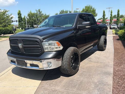 Used 2019 RAM 1500 Big Horn AWD/4WD image 9