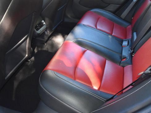 Used 2018 Tesla Model 3 Long Range image 14