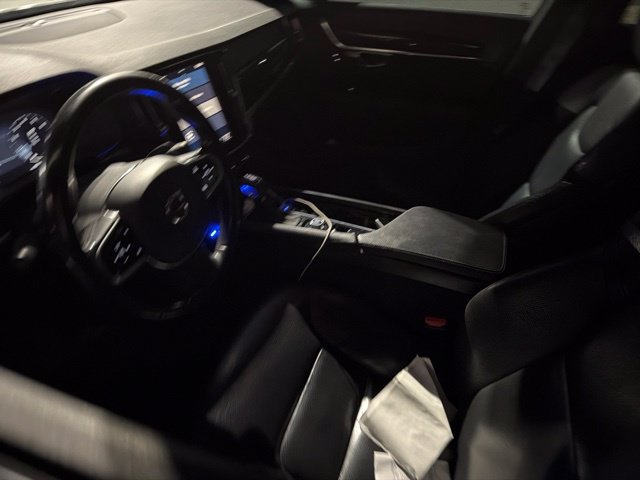 Used 2018 Volvo S90 T5 Momentum w/ Convenience Package AWD/4WD image 17