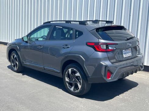 Used 2025 Subaru Crosstrek 2.5i Limited w/ Crosstrek Mirror Package AWD/4WD image 4
