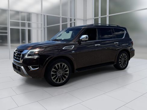 Used 2021 Nissan Armada Platinum w/ Captain's Chairs Package RWD image 2