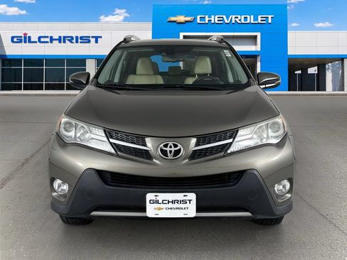 Used 2014 Toyota RAV4 Limited w/ Technology Package FWD image 2