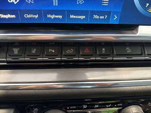 Certified 2024 Chevrolet Silverado 2500 High Country w/ High Country Premium Package image 29