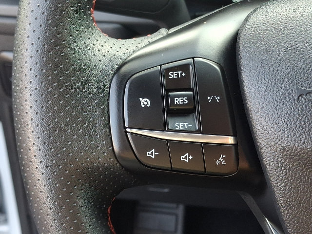 Certified 2025 Ford Escape ST-Line Select AWD/4WD image 22