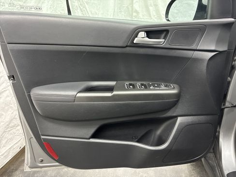 Certified 2021 Kia Sportage LX w/ LX AWD Popular Package image 14