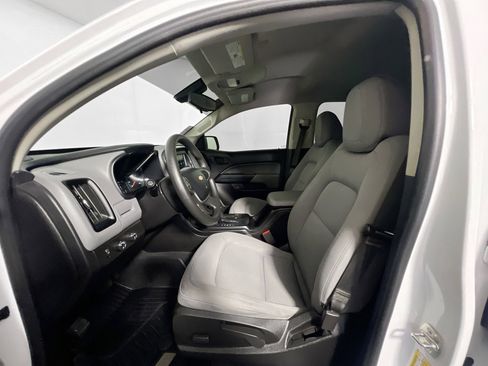 Used 2019 Chevrolet Colorado W/T w/ WT Convenience Package AWD/4WD image 14