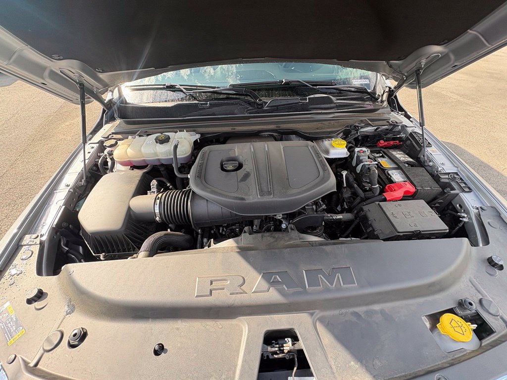 Used 2025 RAM 1500 Big Horn AWD/4WD image 30