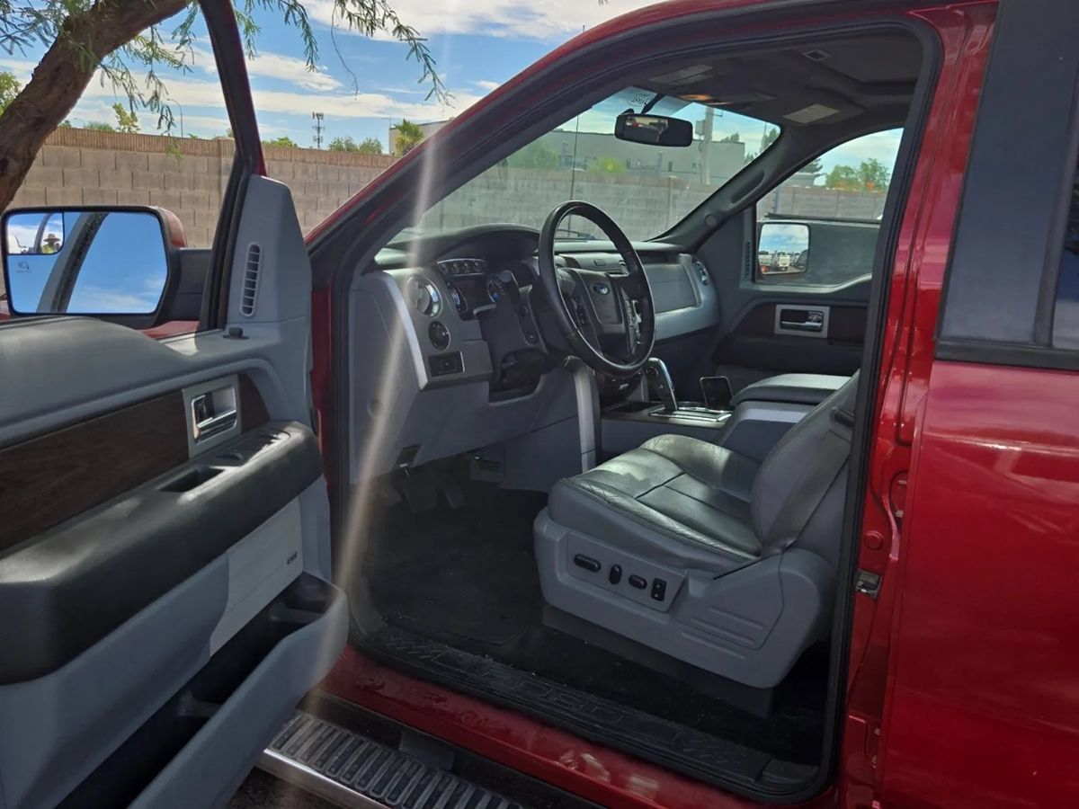 Used 2013 Ford F150 Lariat w/ Luxury Equipment Group RWD image 10