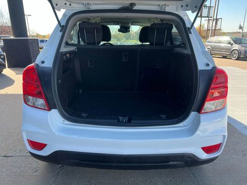 Used 2020 Chevrolet Trax LS w/ Tint and Cruise Package image 8