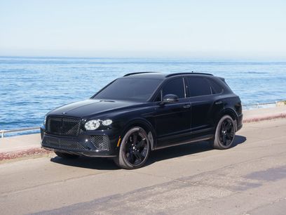 Used 2023 Bentley Bentayga Plug-In Hybrid