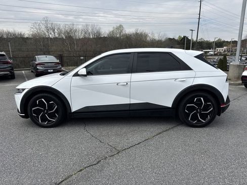 Certified 2022 Hyundai Ioniq 5 SE image 4